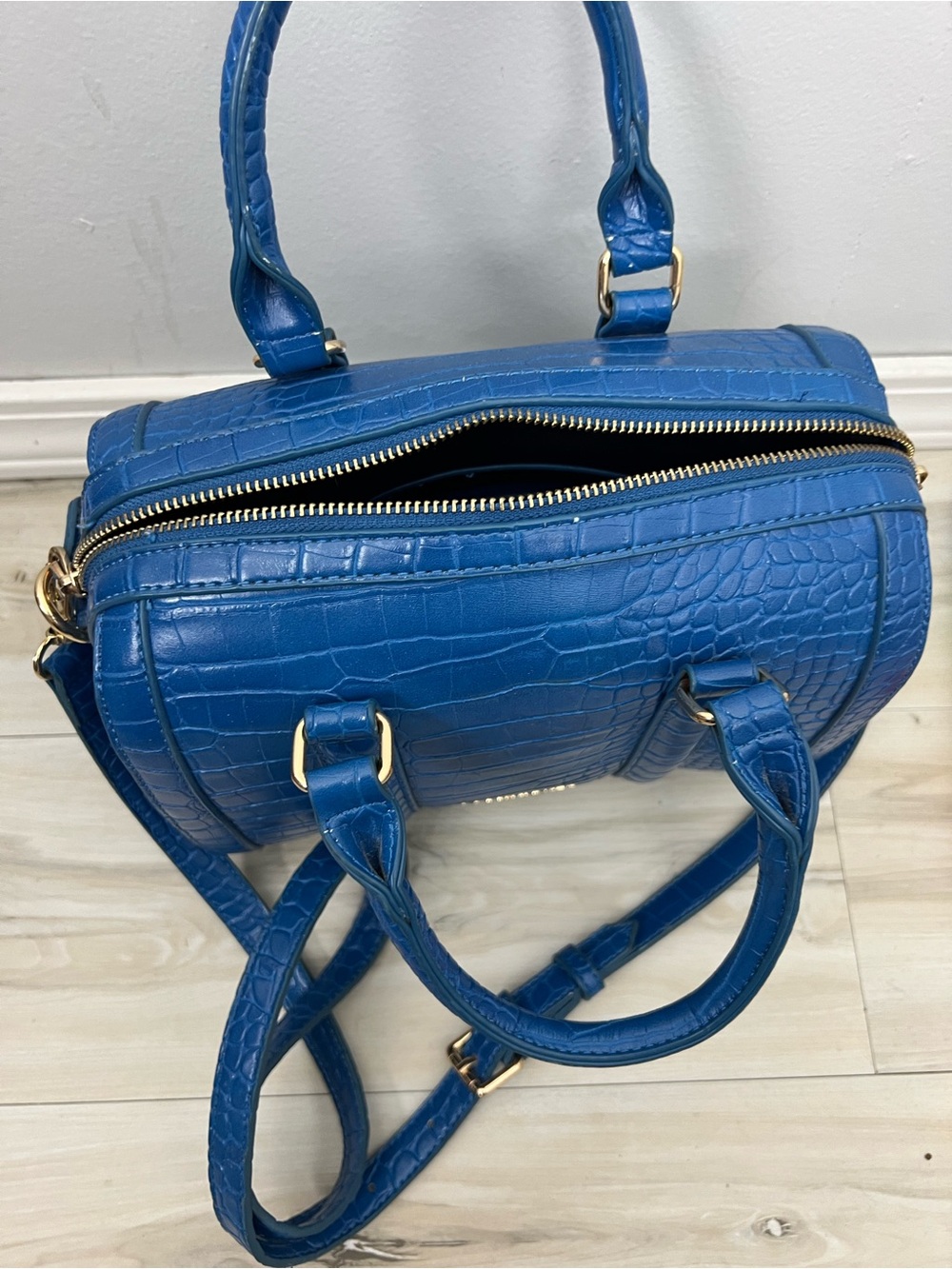 Sassy Jones Blue Croc-Embossed Satchel - Picture 4 of 7